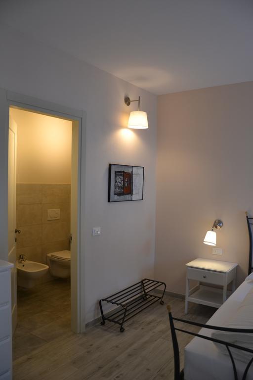 B&B Le Darsene Cannobio Quarto foto