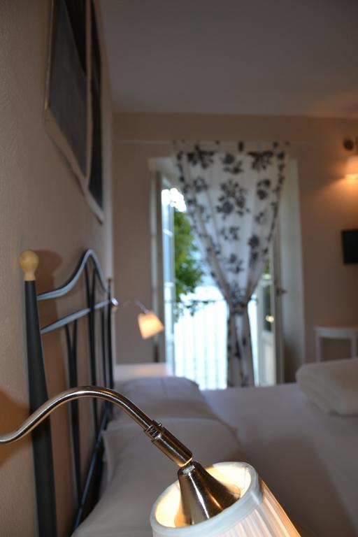 B&B Le Darsene Cannobio Quarto foto